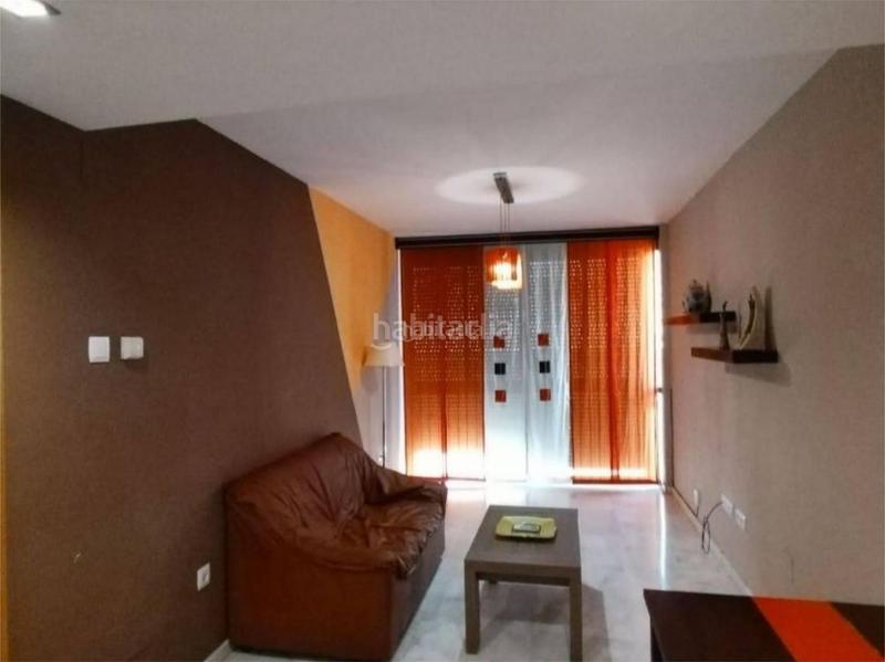 Foto b0af3c03-6ab1-4f7d-b64f-dc8f79e75d7e. Pis a calle carnicería 69 a Mancha Real