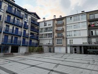 Alquiler Local Comercial en Itur kalea 2. Vendo o alquilo precioso local en deba