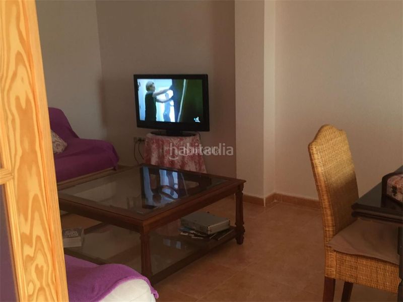 Foto b77c774c-11c2-4824-b4ac-ba46b1ee05dc. Reihenhaus in calle carretera 2 in Navalucillos (Los)