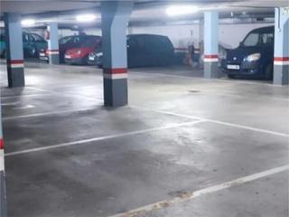 Location Parking voiture à Federico garcía lorca pasealekua 7. Centro / federico garcía lorca pasealekua