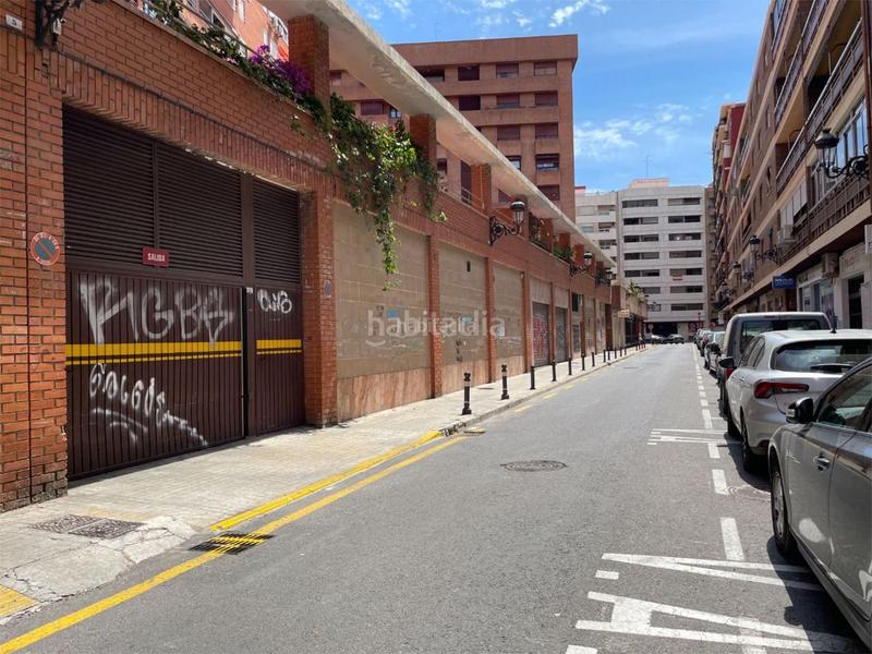 Foto 06eb7747-b1e1-4eb1-b71c-e8c0dbfaee7f. Car parking in carrer de timoneda 3 in Arrancapins Valencia