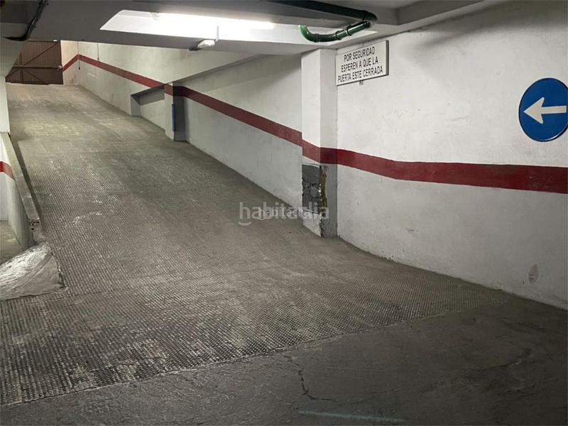 Foto 9f387056-bbeb-48a6-957b-d061a4d01f5f. Car parking in carrer de timoneda 3 in Arrancapins Valencia