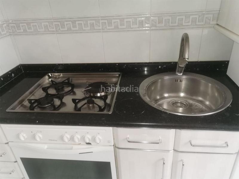 Foto b4a3ea5b-0c98-4c38-bc76-01423adef24d. Appartement dans calle luis barrón 23 dans Oeste Logroño