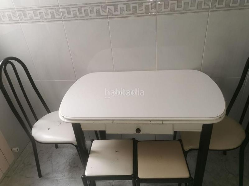 Foto eb102cbf-e7ad-41a2-872e-f583b8035a98. Appartement dans calle luis barrón 23 dans Oeste Logroño