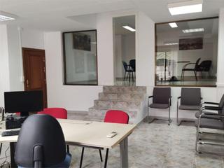 Rent Office space in Carrer de bilbao 14. Carretera de vic  - remei / carrer de bilbao