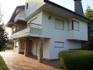 Casa en venta en nigrán, san pedro da ramallosa. m