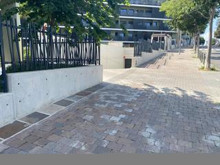 Lloguer Aparcament cotxe a Carrer de benet cortada 2. Plazas de coche en parquing amplio