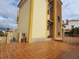 Casa a Calle camino de la exótica 22. Avda pescia - ctra de frigiliana / terreno sup. 2