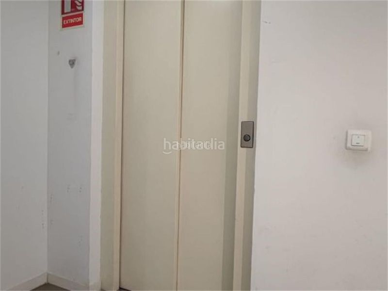 Foto 11fe3b49-eed3-401a-8fcd-645f75ec2772. Flat in carrer d' aurora bertrana i salazar 35 in Girona