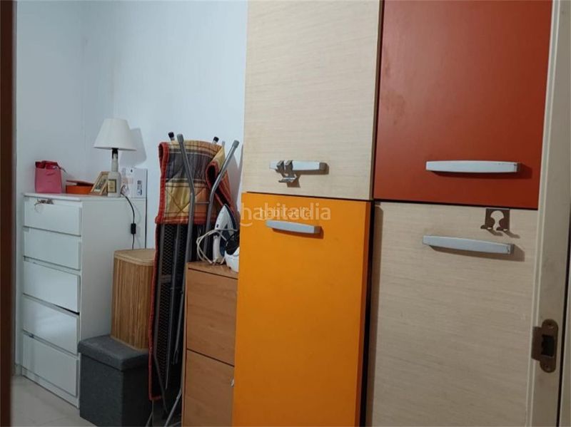 Foto 4b12eab9-b6b8-4356-beec-d3a1f77fe80b. Flat in carrer d' aurora bertrana i salazar 35 in Girona