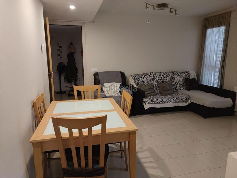 Foto 6b6fbb00-dc10-49e3-92aa-b891b272aa53. Flat in carrer d' aurora bertrana i salazar 35 in Girona