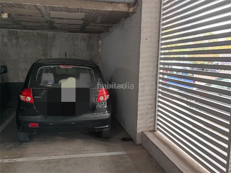 Foto c1eafcc1-b56f-40ba-9fa0-38b3b3367299. Flat in carrer d' aurora bertrana i salazar 35 in Girona