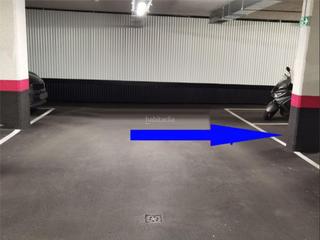 Miete Autoparkplatz in Calle de antonio lópez 195. Almendrales / calle de antonio lópez