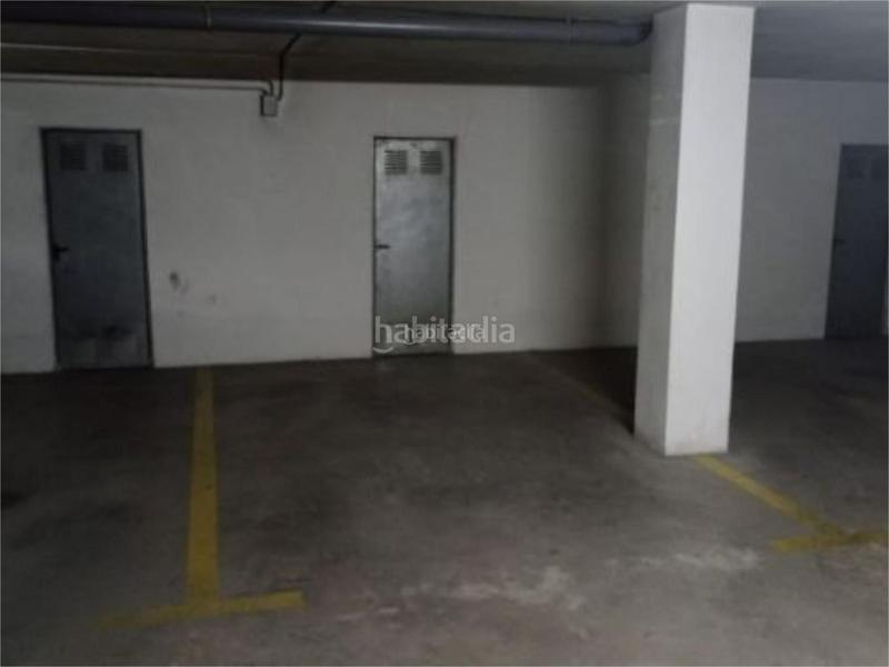 Foto c4e8fb93-5176-46ce-96ca-8ad826c4332d. Miete autoparkplatz in calle juan díaz custodio 2 in Écija