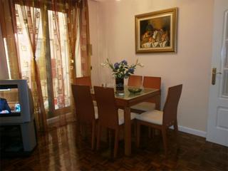 Alquiler Apartamento en Calle obispo jarrín 14-16. Barrio del centro / calle obispo jarrín