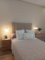 Piso en Calle de dulce chacón 23. Apartamento lujo a estrenar