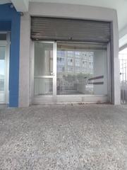 Lloguer Local Comercial a Rúa general rubín 1. Local comercial