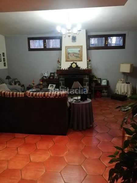 Foto 0f2a02e0-eee3-48a6-8f7f-be2578902f04. House in calle montes universales 8 in Utebo