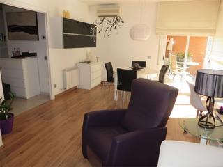 Location Appartement à Carrer de l'abat escarré 21. Llevant / carrer de l