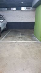 Rent Car parking in Rambla de sant jordi 67. Amplio parking centro ripollet