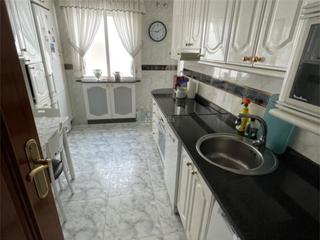 Appartement à Paseo de san vicente 20. San vicente - las úrsulas / paseo de san vicente