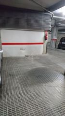 Lloguer Aparcament cotxe a Gran via de carles iii 30. Parking cotxe petit zona les corts sants