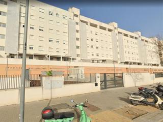 Miete Autoparkplatz in Calle hispano aviación 6. Los remedios / calle hispano aviación