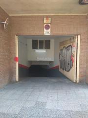 Parking coche en Calle emperador 34. San pedro de la fuente / calle emperador