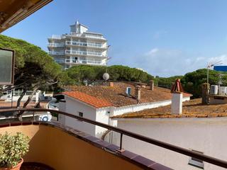 Lloguer Pis a Carrer empordà 30. Apartamento céntrico a 200 m del mar.