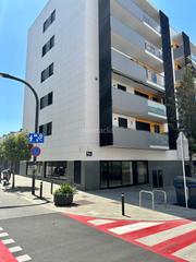 Lloguer Local Comercial a Carrer de rosa leveroni valls 22. Local comercial de 155 m2 en mas lluí