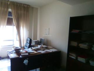 Rent Office space in Calle de santa clara 10. Casco antiguo / calle de santa clara