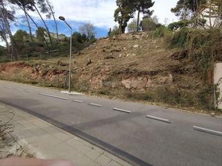 Terrain résidentiel à Via alegria 16. Parcela muy soleada y con grandes vistas