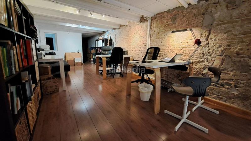 Foto 354deebe-b098-4ecb-8723-3704e85e61a7. Local commercial dans carrer d'estruc 10 dans Gòtic Barcelona