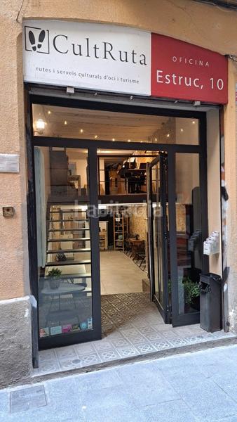 Foto d22222ea-cdc5-478e-91f9-fe9d287c8977. Local commercial dans carrer d'estruc 10 dans Gòtic Barcelona