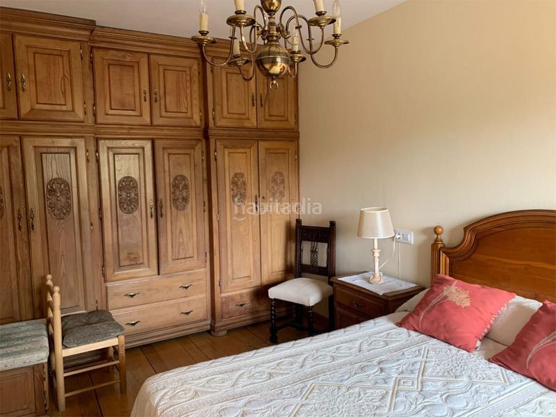 Foto a4b85b80-1524-4264-ae2d-77be036cbeca. Piso en calle la novalle 77 / calle la novalle en Salas