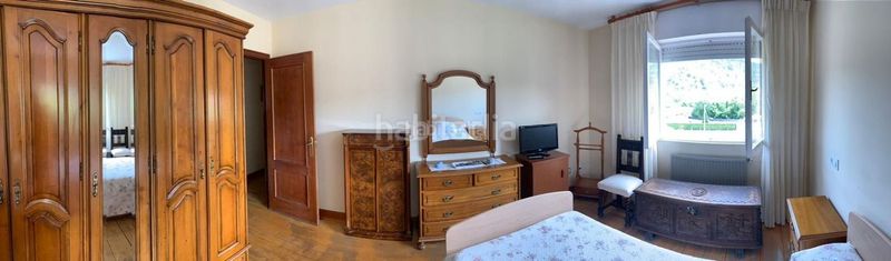 Foto d447cbe7-d12f-48bd-873c-f6873c64fe93. Piso en calle la novalle 77 / calle la novalle en Salas