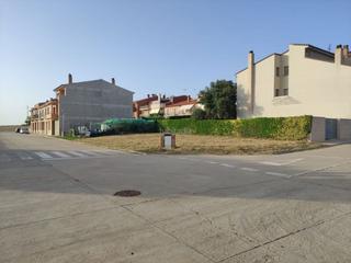 Residential Plot in Carrer doctor llorenç 19. Parcel·la en venda a la plana del vidal