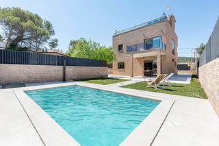 Chalet in Avinguda espanya 37. Chalet en sitges