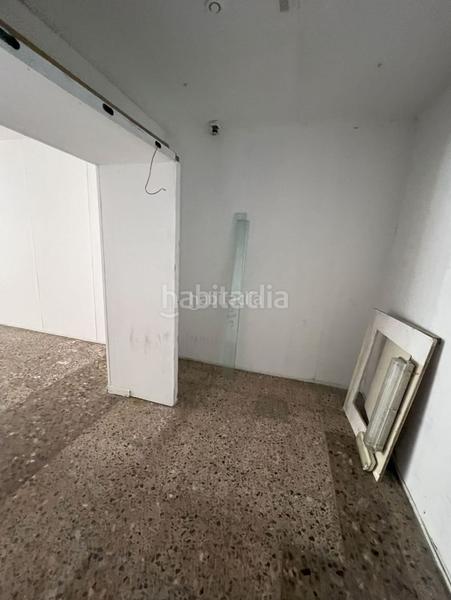 Foto de0dcf89-0584-472e-bcb6-e286358dcc0c. Local comercial a gran passeig de ronda 159 a Joc de la Bola - Camps d'Esports Lleida