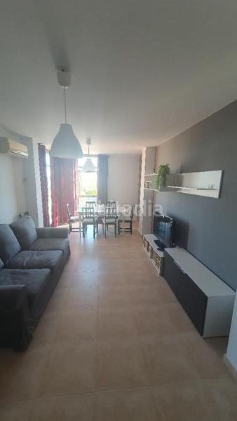 Foto ced5fd50-69ba-4665-b997-2731d35b512c. Apartamento en calle racholar 1 el balcó - jaume i / carrer de vicente blasco ibáñ en Oropesa del Mar