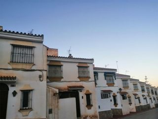 Casa en alquiler en chilches. chilches calle sotil