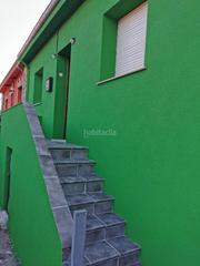 Casa adossada a Barrio fontecha 9. La felguera / barrio fontecha