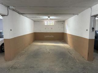 Location Parking voiture à Calle poeta rabindranath tagore 12. Zona los frutales / calle poeta rabindranath tagor