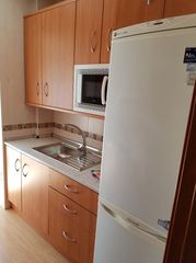 Ático en alquiler en huéscar. Ático soleado céntri
