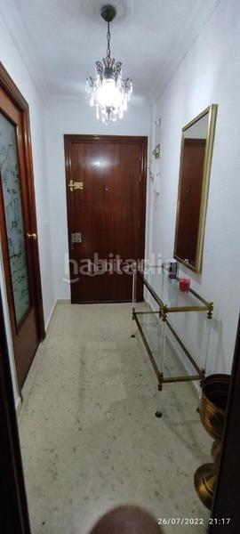 Foto f09b5a77-13ed-4441-8237-3b0ff4a4cf78. Alquiler piso en avenida de la barzola 24 Villegas / avenida de la barzola en Sevilla