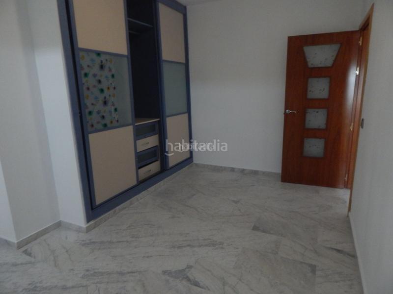 Foto 3fed49d9-f389-4b01-9d28-96df722fcee1. Ático en calle doñana 26 ático duplex con amplia terraza en Cáceres