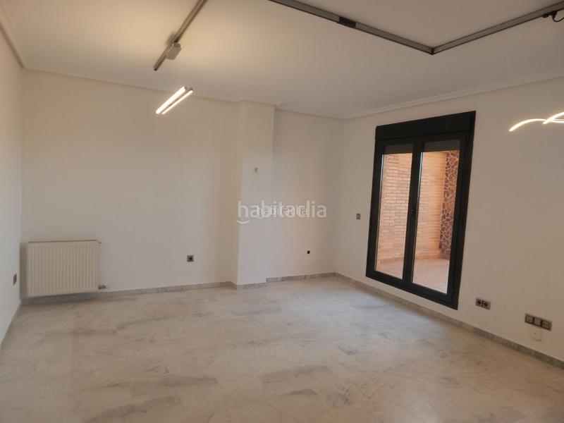 Foto a6f9db60-3a95-4f2f-92c8-3ea0806ec61a. Ático en calle doñana 26 ático duplex con amplia terraza en Cáceres