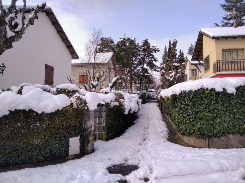 Foto fe346d7a-d60c-4c9f-80bd-fe026e29ee50. Affitto casa in calle albareda 25 in Estación Jaca