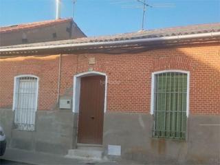 Casa adossada a Calle isabel la católica 43. Medina del campo / calle isabel la católica