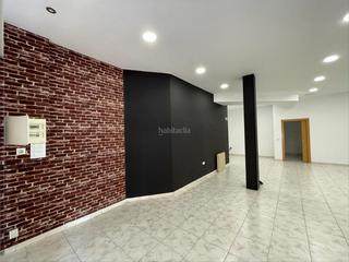 Affitto Locale commerciale in Avenida del padre isla 81. Alquiler de local comercial en avenida padre isla